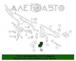 Горловина бачка омывателя BMW X5 F15 14-18 без крышки OEM