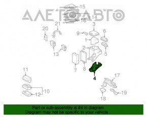 Corpul blocului de siguranțe din partea de jos a capotei pentru Lexus RX400h 06-08